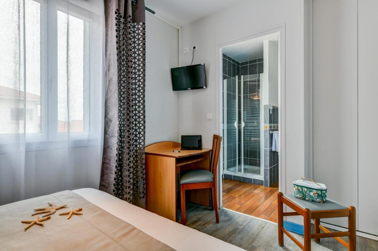 Logis Hotel De France มีมีซ็อง-ปลาจ ภายนอก รูปภาพ