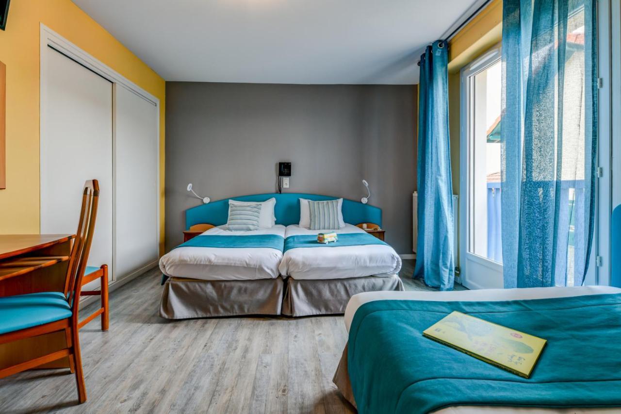 Logis Hotel De France มีมีซ็อง-ปลาจ ภายนอก รูปภาพ