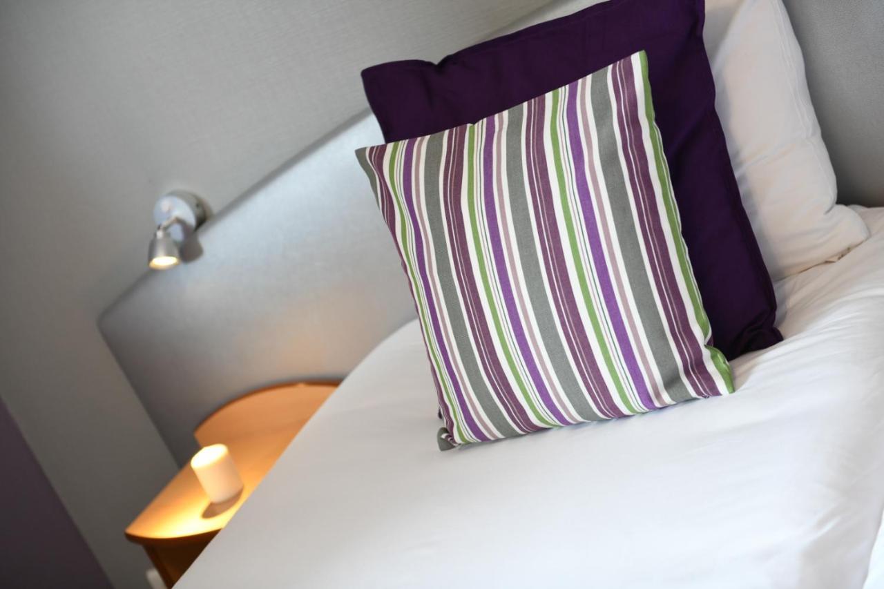 Logis Hotel De France มีมีซ็อง-ปลาจ ภายนอก รูปภาพ