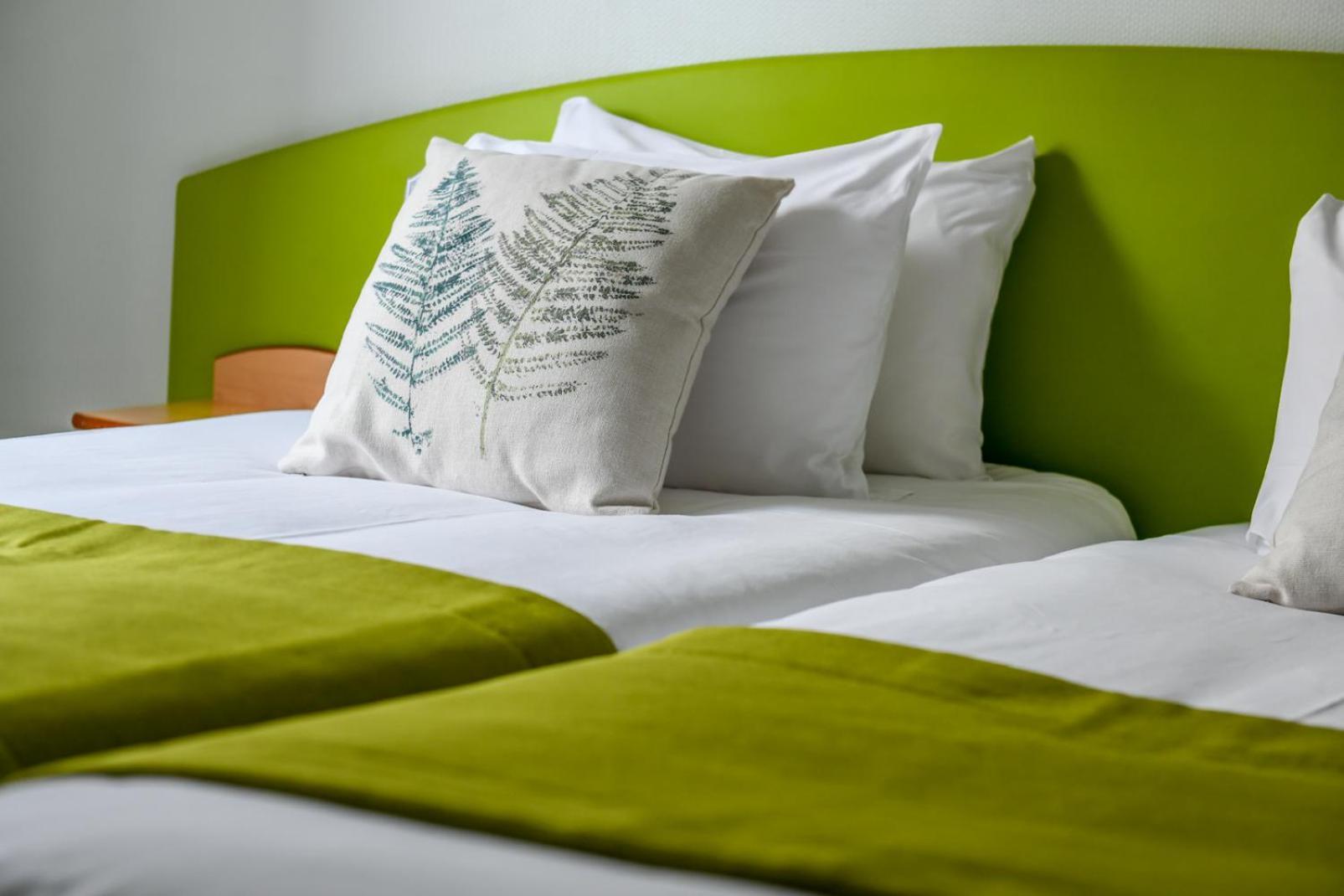 Logis Hotel De France มีมีซ็อง-ปลาจ ภายนอก รูปภาพ
