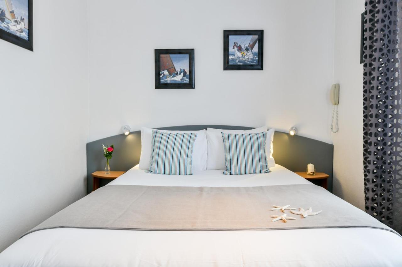 Logis Hotel De France มีมีซ็อง-ปลาจ ภายนอก รูปภาพ